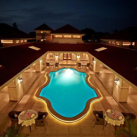 Neonz Resort & Club Anand Ngoại thất bức ảnh