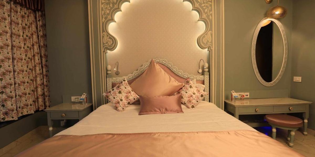 Neonz Resort & Club Anand Ngoại thất bức ảnh