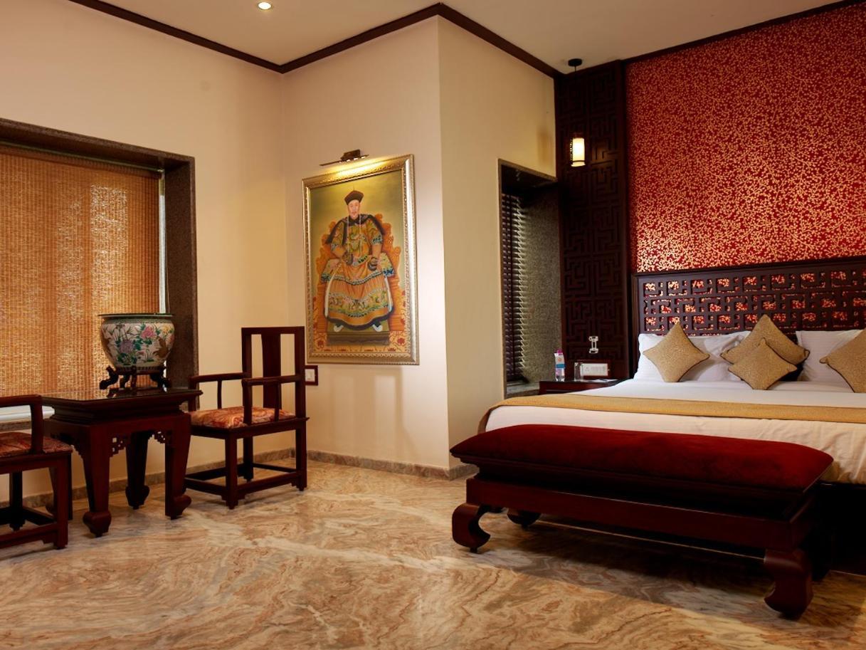 Neonz Resort & Club Anand Ngoại thất bức ảnh