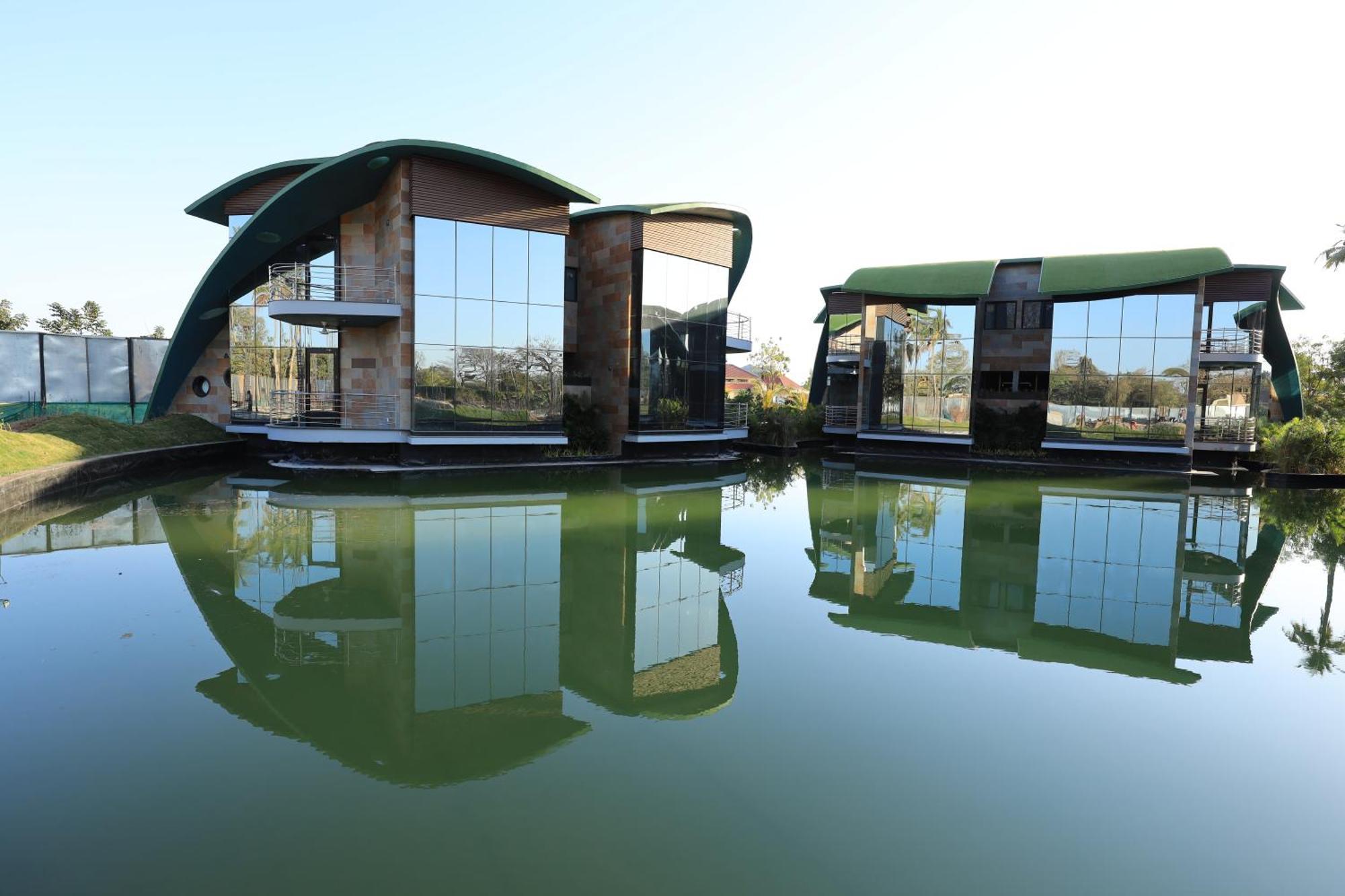 Neonz Resort & Club Anand Ngoại thất bức ảnh