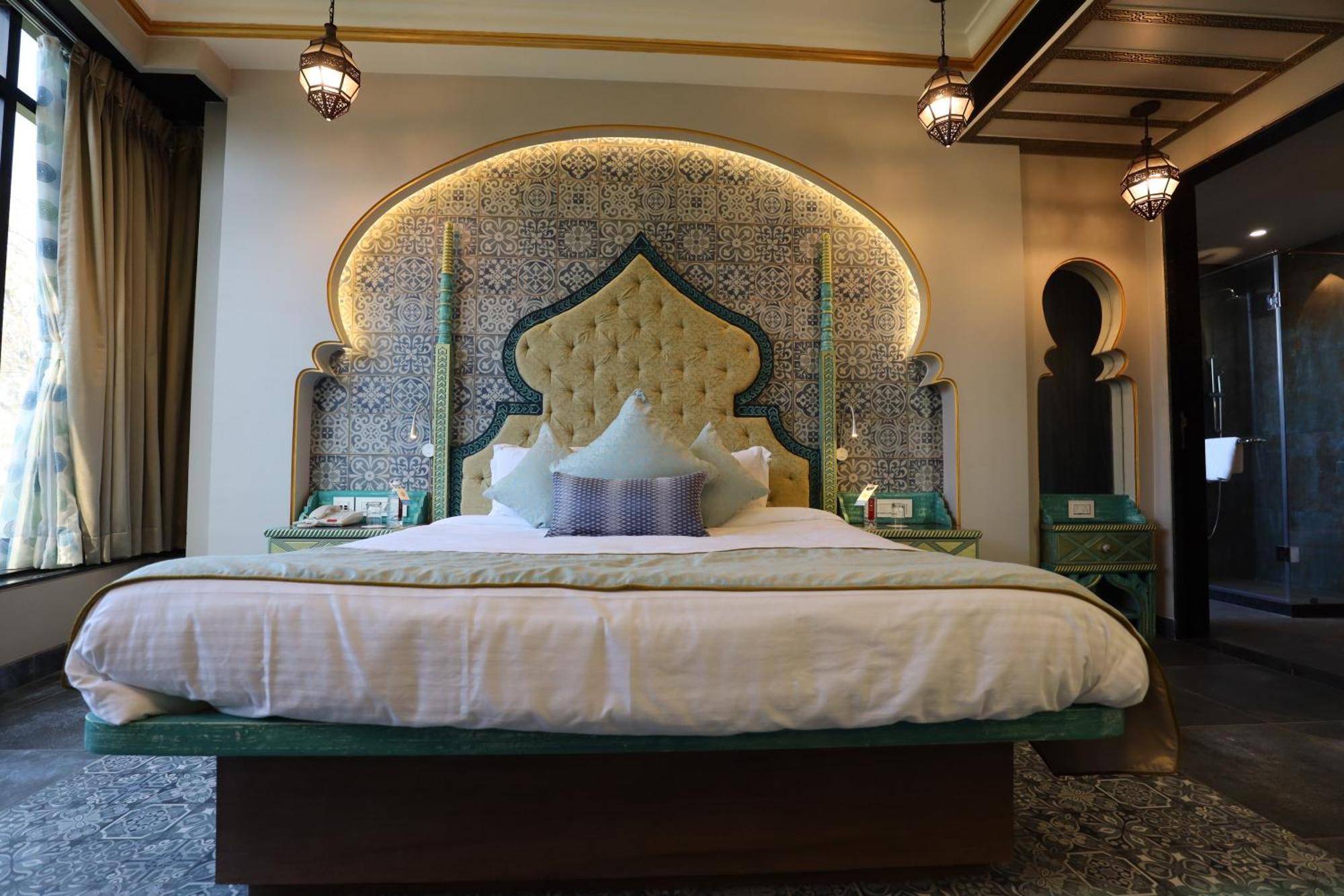 Neonz Resort & Club Anand Ngoại thất bức ảnh
